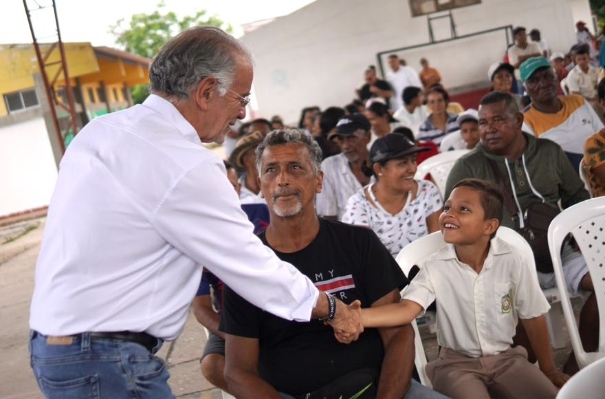 Gobernación del Atlántico presenta plan de acción para atender la crisis de agua potable en el corregimiento de Leña