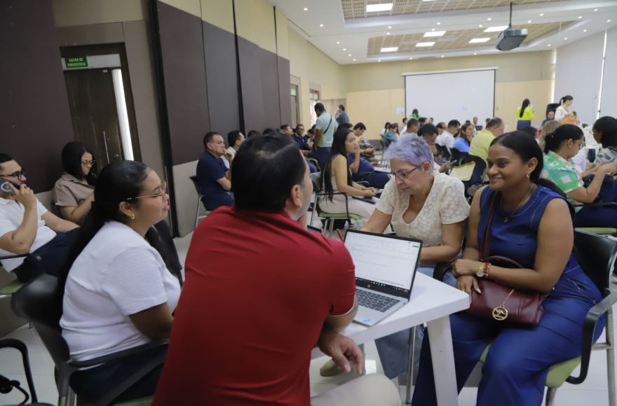 Atlántico avanza en el saneamiento financiero del sector salud para garantizar la sostenibilidad de la atención a los pacientes