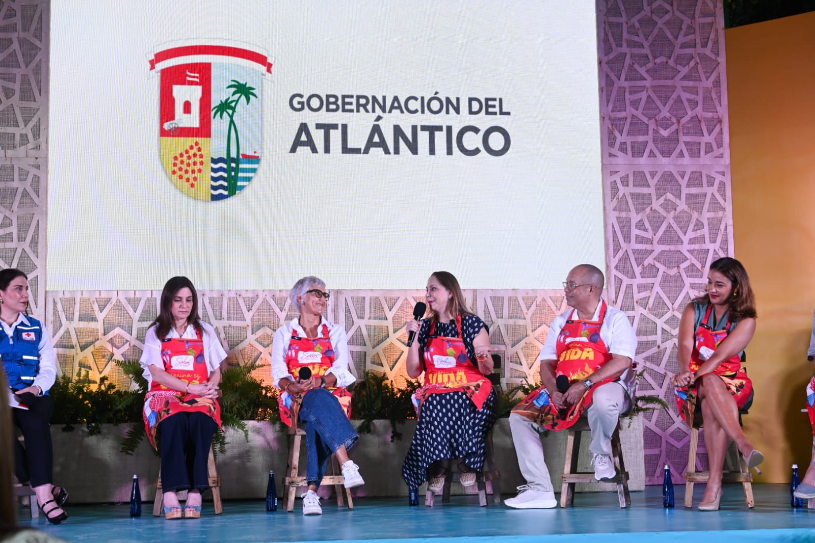 Primera Gestora, del Atlàntico y de Barranquilla  junto a las organizadoras de Sabor Barranquilla