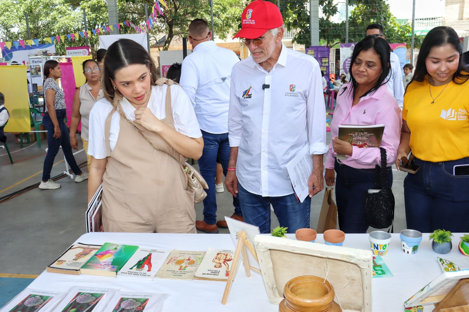 Santo Tomás se consolida como epicentro cultural del Atlántico con la VI Feria del Libro “Palabras al Corazón