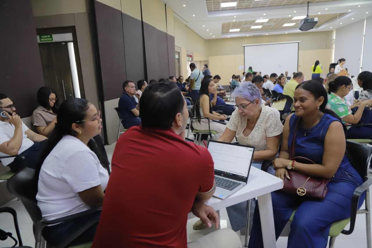 Atlántico avanza en el saneamiento financiero del sector salud para garantizar la sostenibilidad de la atención a los pacientes