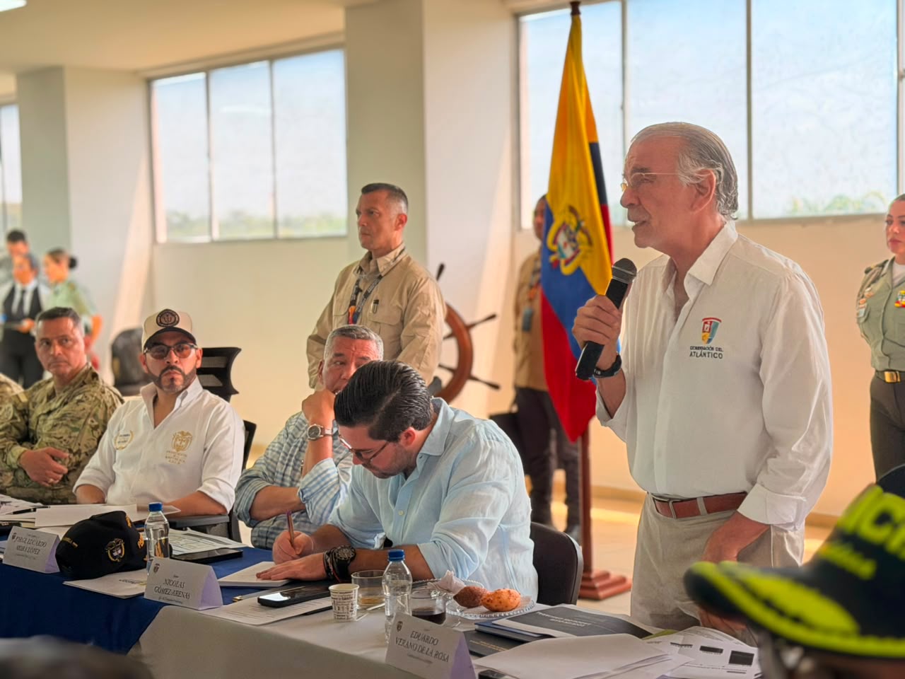Gobernador Verano reafirmó su compromiso de trabajar con el nuevo Gobierno para fortalecer la seguridad y combatir las estructuras criminales