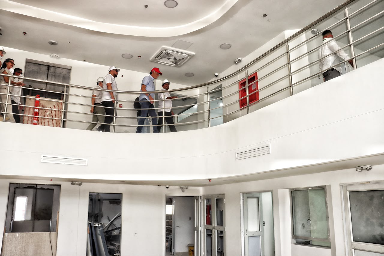 Gobierno de Eduardo Verano coordina fase final de la modernización del hospital de Puerto Colombia