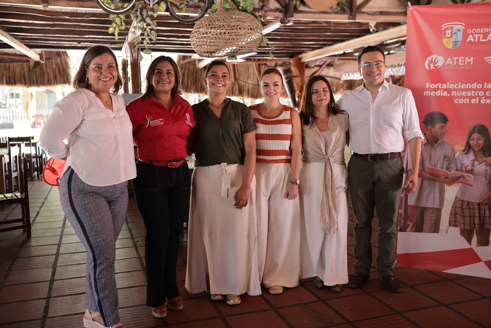 Gobernación del Atlántico alcanza cobertura total en plan de calidad para la educación media
