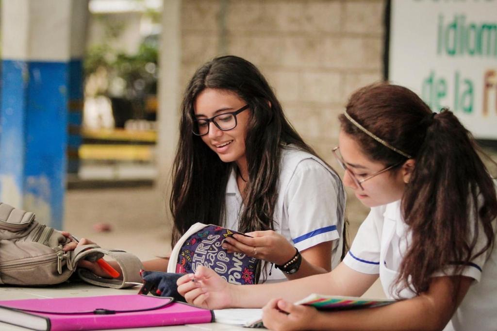 Atlantico 110 mil estudiantes de colegios oficiales del Atlantico regresan a clases