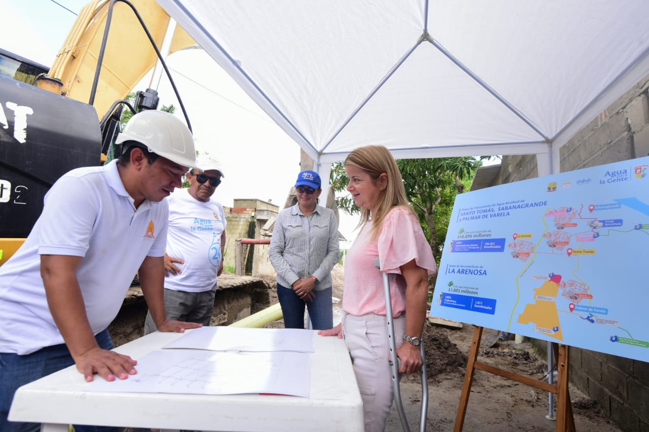 Las obras, que avanzan a buen ritmo, contaron con una inversión de 1.805 millones de pesos. Atlantico La Arenosa en Santo Tomas estrenara alcantarillado en diciembre