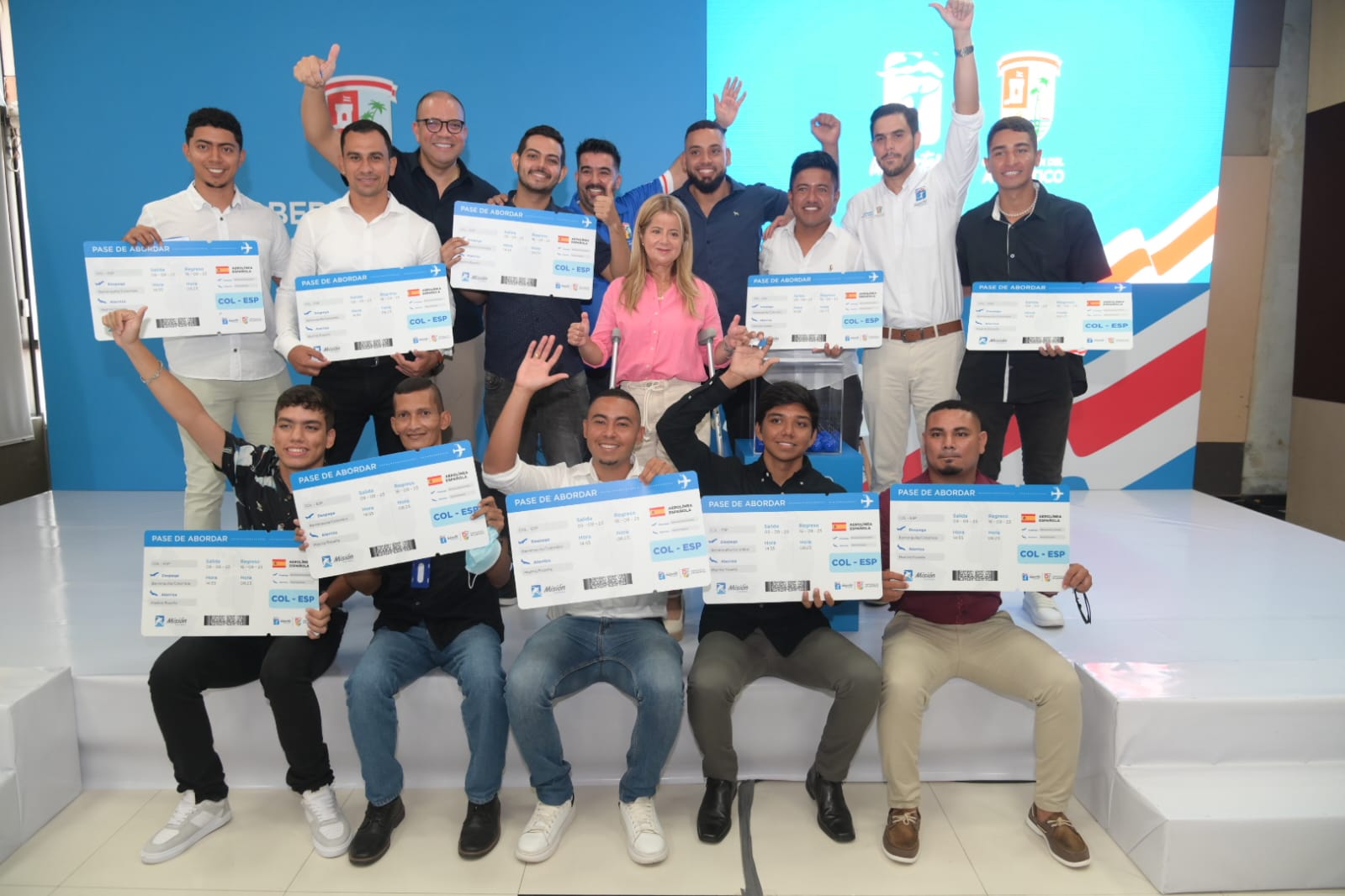 Atlantico Mision Futbol escogio los 10 entrenadores del Atlantico que viajaran a Espana