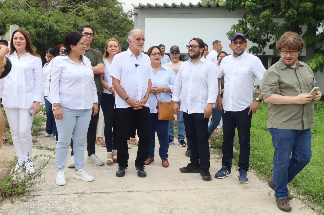 La sede Soledad es una promesa de campaña del mandatario de los atlanticenses que encontró respaldo en los Gobiernos nacional y municipal y que fue confirmado por el viceministro de Educación Superior, Ricardo Moreno, durante un maratónico recorrido al que fue invitado por Verano